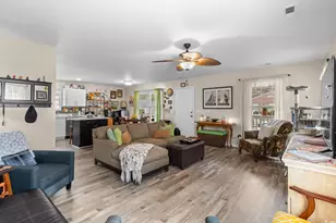 305 Woodrow St, Tabor City, NC 28463 - Photo 11