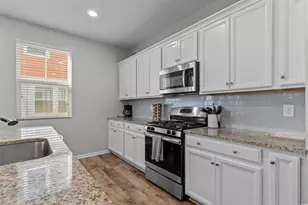 4727 Cloisters Ln, Myrtle Beach, SC 29577 - Photo 11