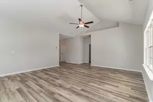 933 Woodside Dr, Conway, SC 29526 - Photo 3