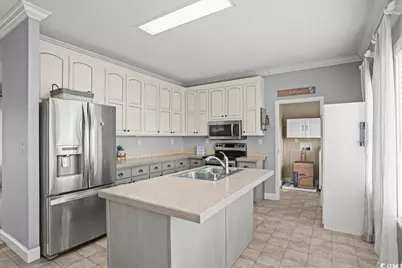 706 Beverly Hills Rd, Camden, SC 29020 - Photo 7