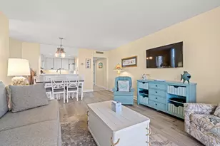 100 Ocean Creek Dr, Myrtle Beach, SC 29572 - Photo 17