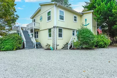 609 15th Ave. S, North Myrtle Beach, SC 29582 - Photo 1