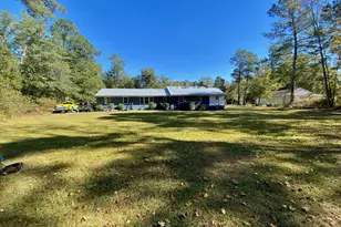 501 N Nichols St, Nichols, SC 29581 - Photo 3