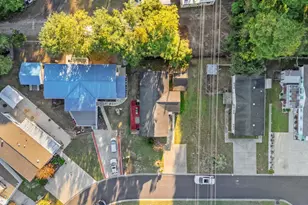 726 Oliver Dr, Garden City, SC 29576 - Photo 15