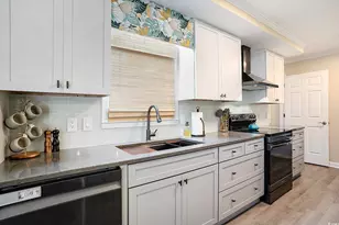 8209 Timber Ridge Rd, Conway, SC 29526 - Photo 9