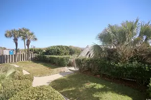105 S Ocean Blvd, North Myrtle Beach, SC 29582 - Photo 27
