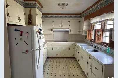 103 E 2nd Ave., Lake View, SC 29563 - Photo 9