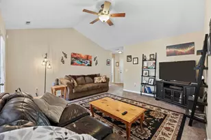 2902 Silverleaf Cir, Loris, SC 29569 - Photo 5