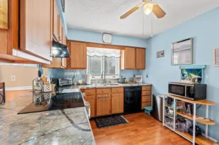 308 Killarney Dr, Myrtle Beach, SC 29588 - Photo 9