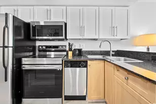 107 S Ocean Blvd, Myrtle Beach, SC 29577 - Photo 21