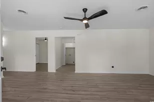 1114 Temple St, Conway, SC 29527 - Photo 9