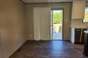 2010 Warren's Loop, Marion, SC 29571 - Photo 7