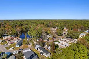40 Shamrock Cir, Murrells Inlet, SC 29576 - Photo 19