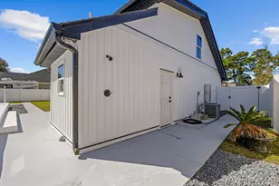 513 Plantation Dr, Surfside Beach, SC 29575 - Photo 37
