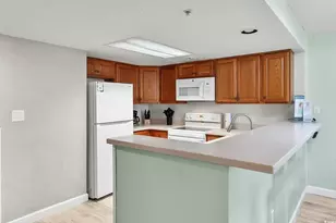 205 74th Ave N, Myrtle Beach, SC 29572 - Photo 9