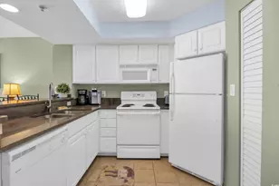 2504 Ocean Blvd N, Myrtle Beach, SC 29577 - Photo 9