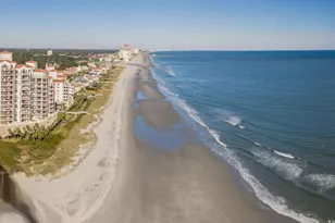 1437 Crested Iris Wy, North Myrtle Beach, SC 29582 - Photo 5