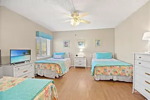 320 Myrtle Ave, Pawleys Island, SC 29585 - Photo 27
