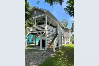 610 Bayview Dr., Georgetown, SC 29440 - Photo 1