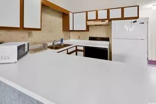 925 Fairwood Lakes Ln, Myrtle Beach, SC 29588 - Photo 5