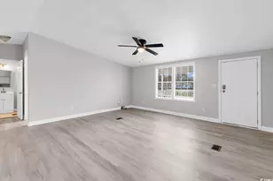 827 White Sand Ct, Murrells Inlet, SC 29576 - Photo 7