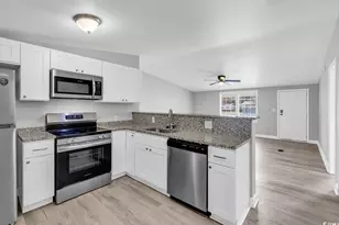 827 White Sand Ct, Murrells Inlet, SC 29576 - Photo 11