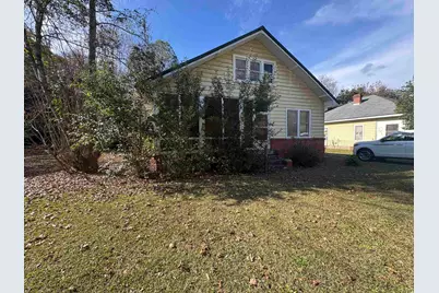 602 S Leesburg St, Hartsville, SC 29550 - Photo 1