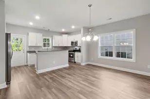 10412 Holland Ct, Myrtle Beach, SC 29572 - Photo 5