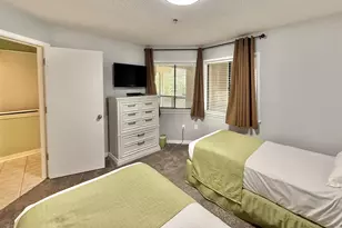 410 Melrose Pl, Myrtle Beach, SC 29572 - Photo 33