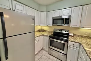 410 Melrose Pl, Myrtle Beach, SC 29572 - Photo 17