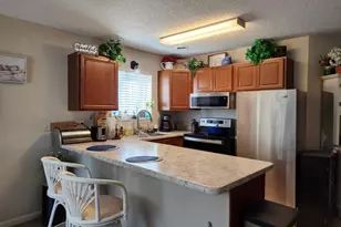 1095 W Plantation Dr, Little River, SC 29566 - Photo 9