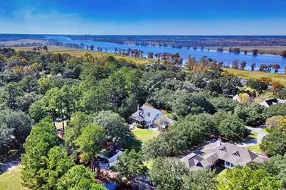 356 Rossdhu Ave., Pawleys Island, SC 29585 - Photo 3
