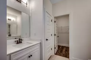 911 Inlt Kys St, Murrells Inlet, SC 29576 - Photo 17