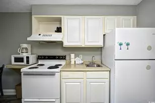 1207 S Ocean Blvd, Myrtle Beach, SC 29577 - Photo 11