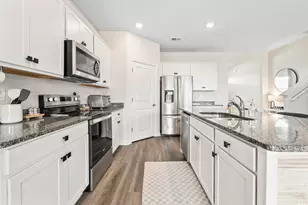 320 Vaccaro Dr, Myrtle Beach, SC 29588 - Photo 13