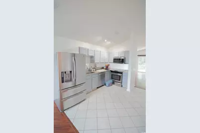 9490 Leeds Circle, Myrtle Beach, SC 29588 - Photo 5