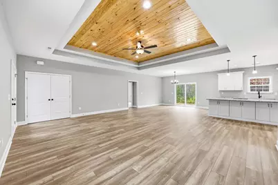 7877 E Highway 19, Loris, SC 29569 - Photo 9