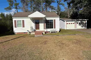404 E Andrews St, Hemingway, SC 29554 - Photo 1