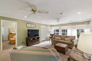 6674 Wisteria Dr, Myrtle Beach, SC 29588 - Photo 9