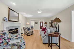 728 Crooked Oak Dr, Pawleys Island, SC 29585 - Photo 3