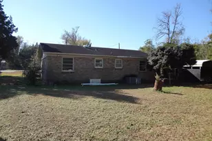 105 E Cherry St, Andrews, SC 29510 - Photo 11