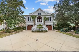 636 N Creekside Dr, Garden City, SC 29576 - Photo 1