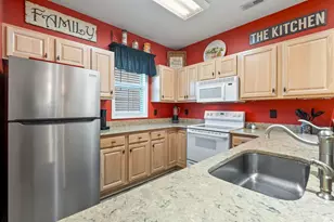 901 W Port Dr, North Myrtle Beach, SC 29582 - Photo 3