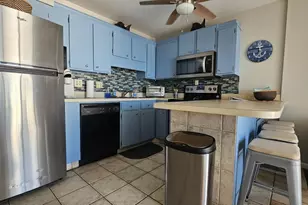 1210 N Waccamaw Dr, Garden City Beach, SC 29576 - Photo 11