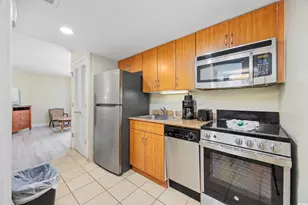 201 S Ocean Blvd, Myrtle Beach, SC 29577 - Photo 11