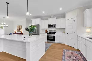 1521 Hawthorn Dr, Pawleys Island, SC 29585 - Photo 7