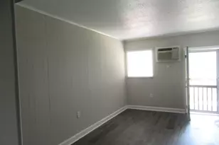 204 4th Ave N, North Myrtle Beach, SC 29582 - Photo 3