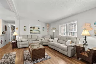 806 Marlin Ct, Garden City, SC 29576 - Photo 5