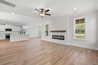 702 Daisy Bank Circle, Georgetown, SC 29440 - Photo 3