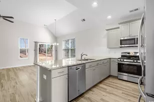 212 Heron Lake Ct, Murrells Inlet, SC 29576 - Photo 9